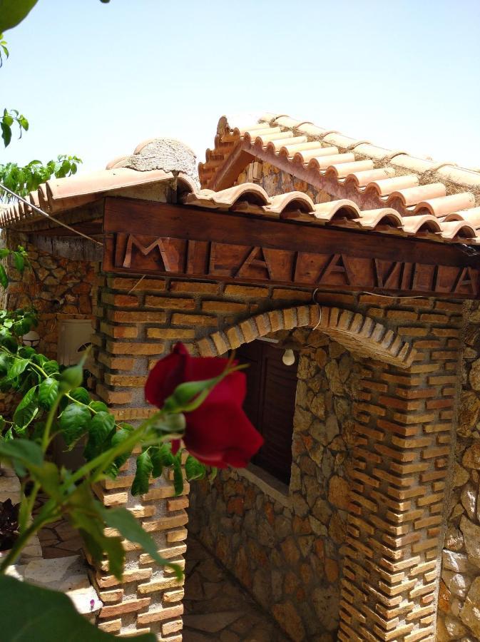 Mila La Villa Kástro Tornéze Екстериор снимка